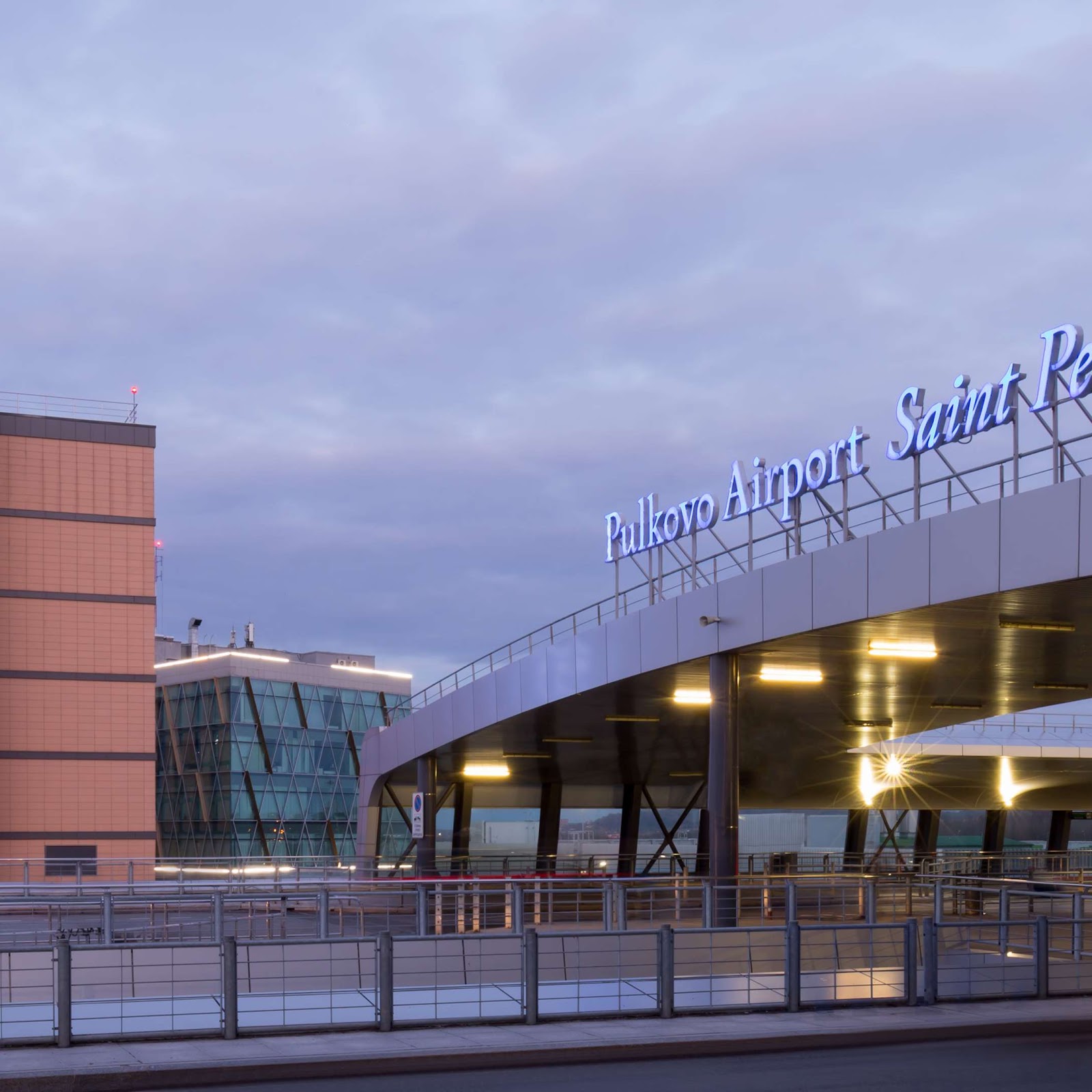 Капсульный отель аэропорт Пулково - photo 4