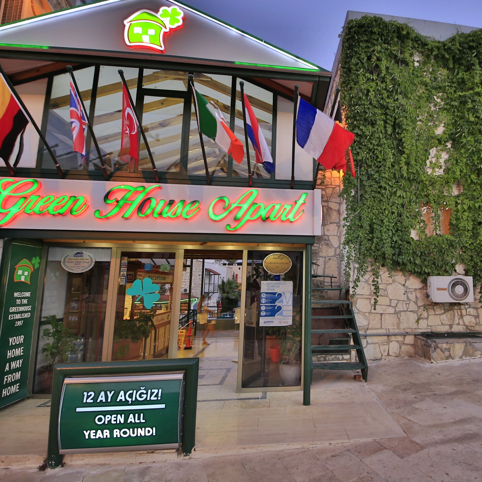 Phoenix Hotel - photo 5