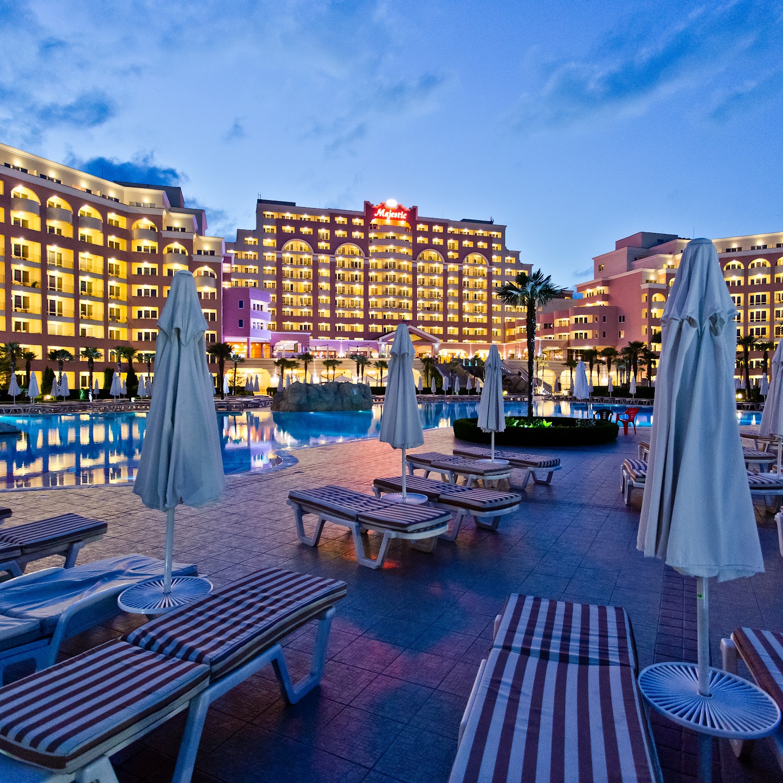 DIT Majestic Beach Resort