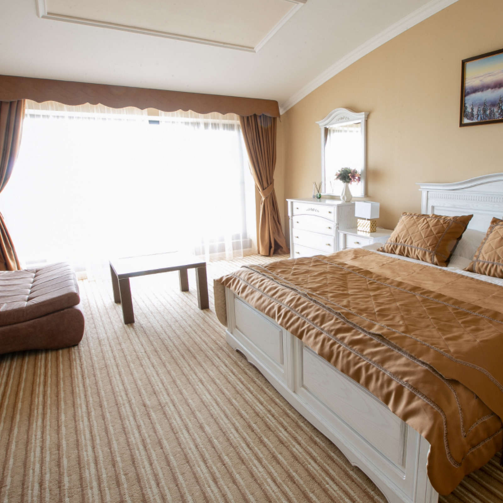 Белый Медведь