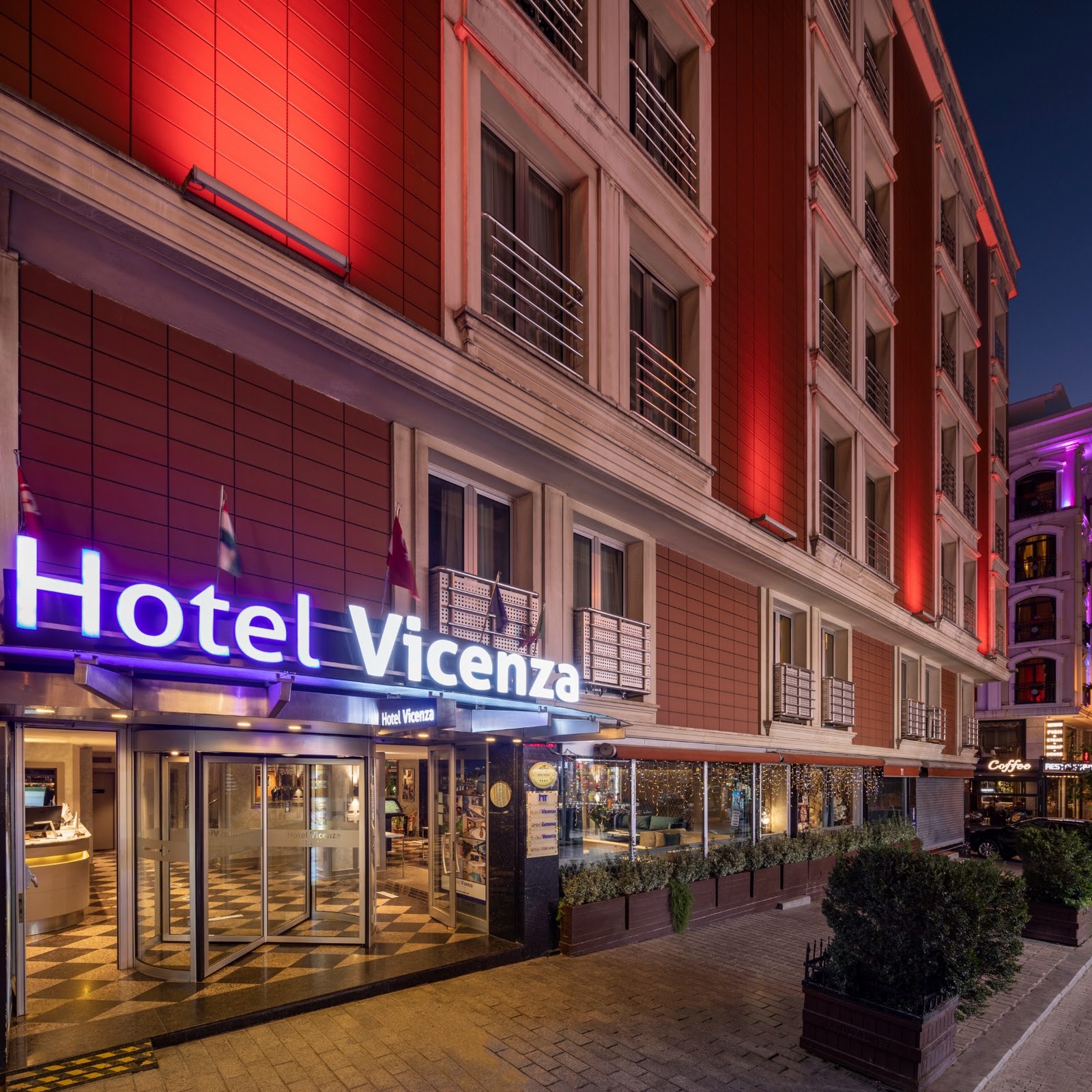 CARLTON HOTEL - photo 3