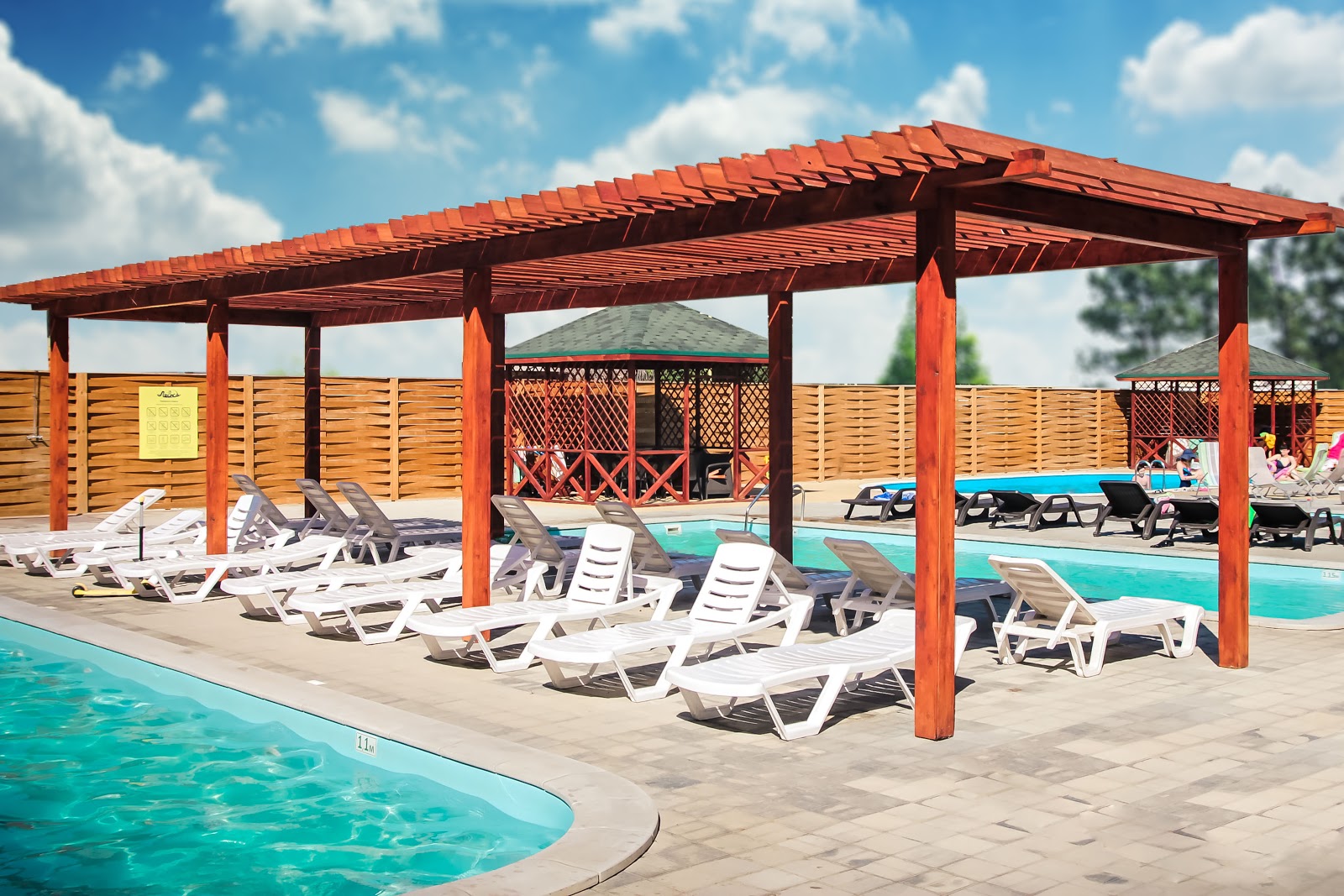 Спортивно-развлекательный комплекс «Лейка»