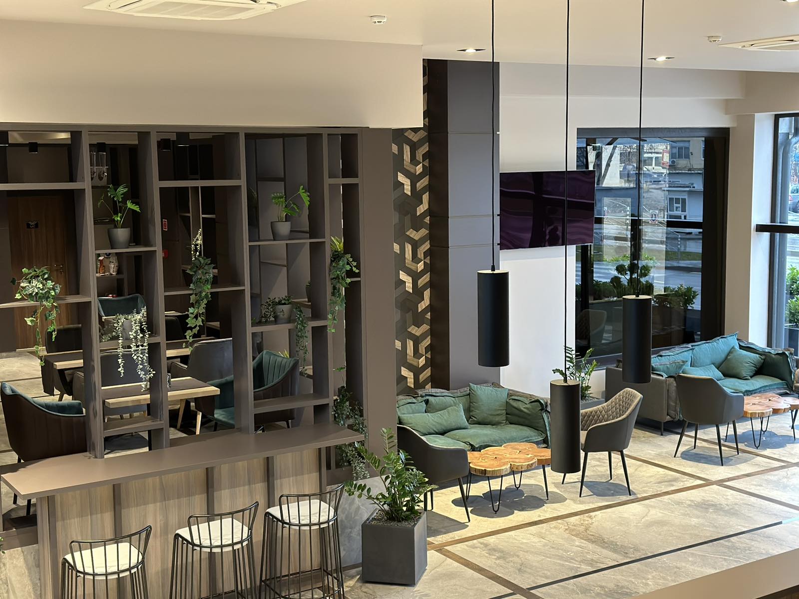 Хотел VALOR - photo 3