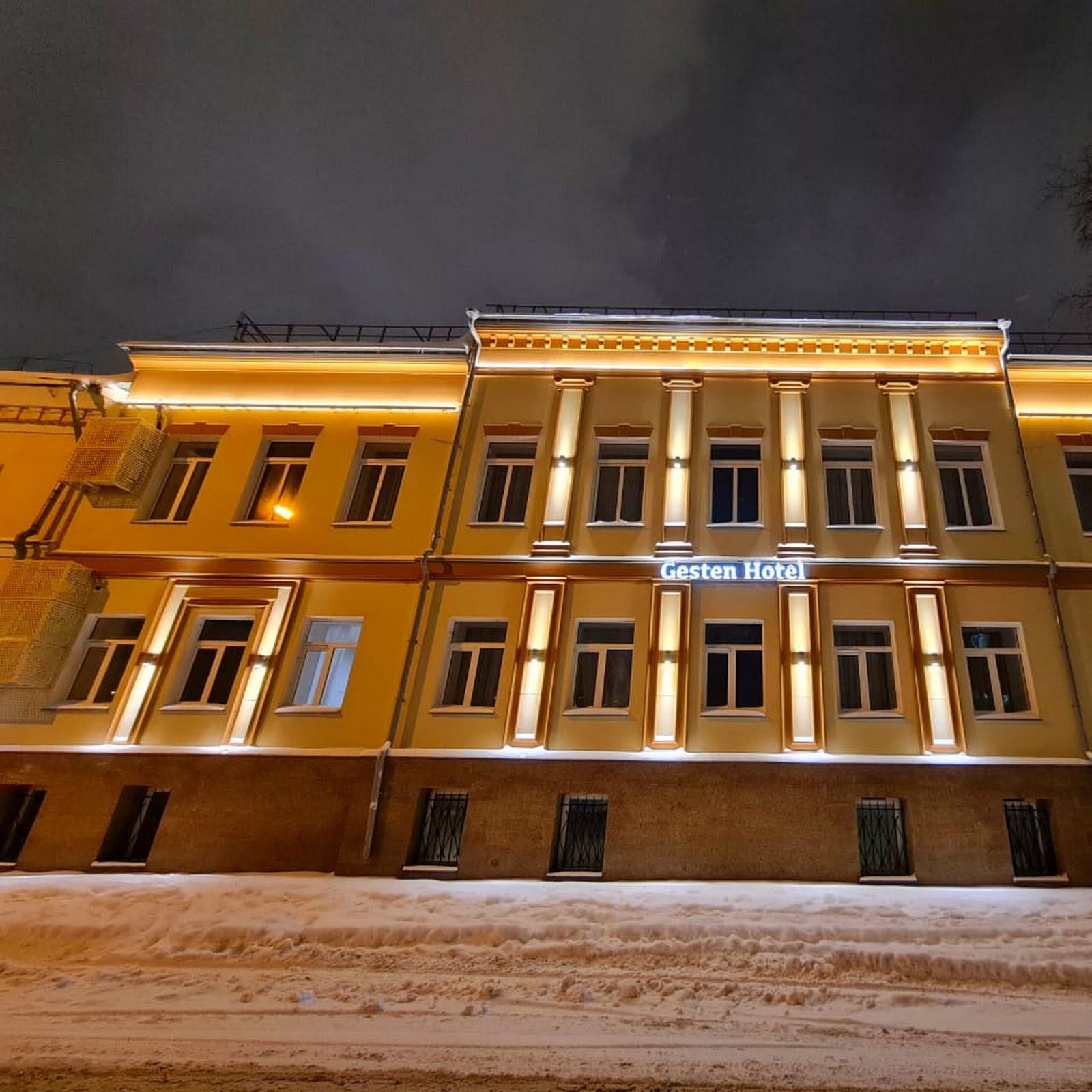 Артист на Китай Городе - photo 4