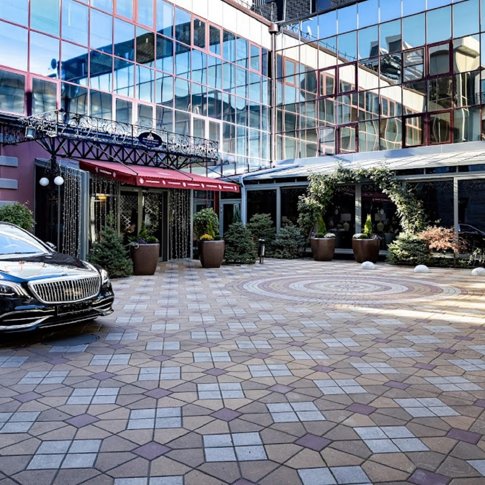 Атташе - photo 3