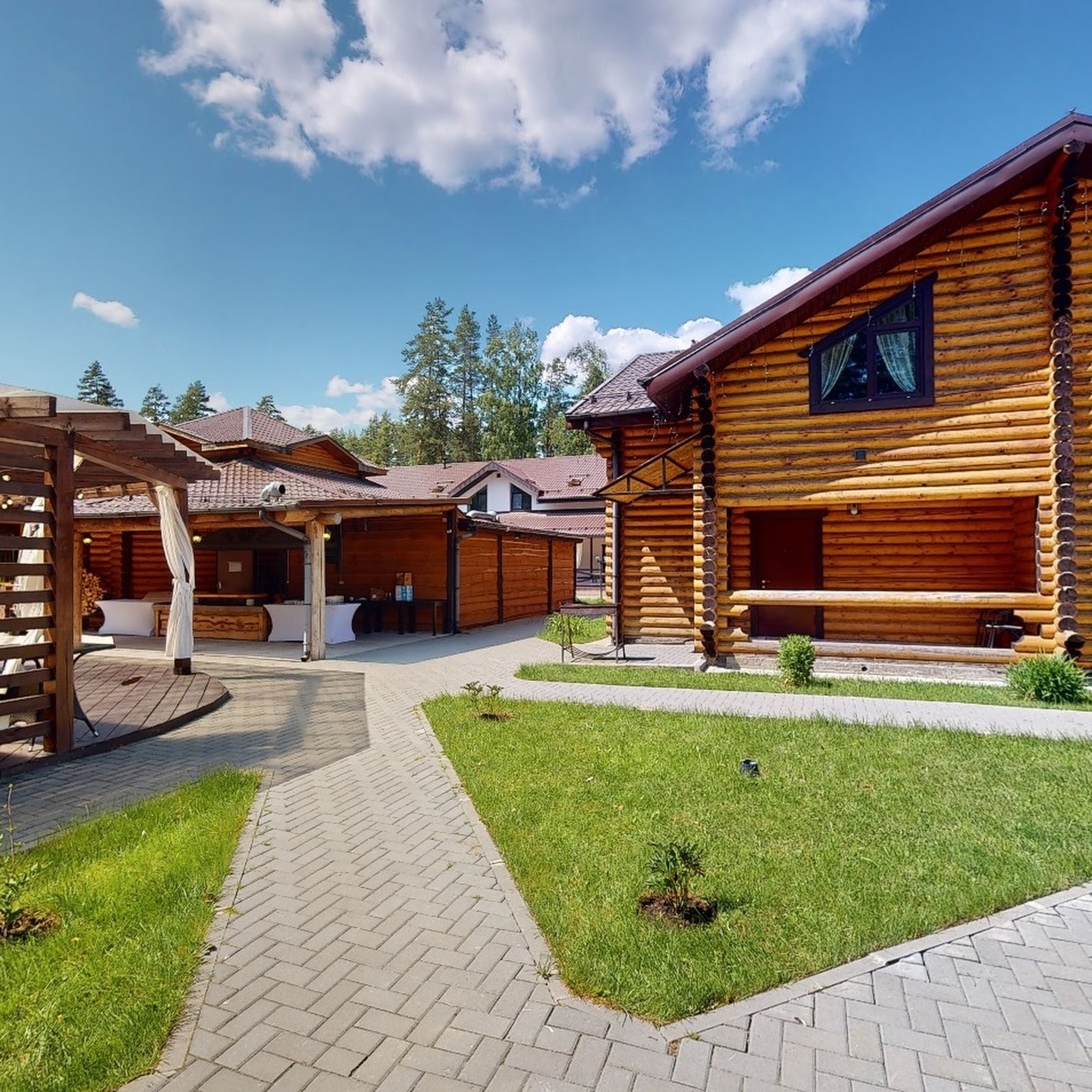 Фиеста-Парк, загородный отель - photo 1