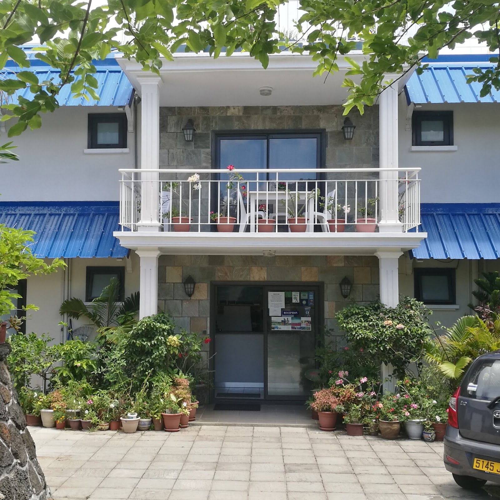 Sunrise Guesthouse - photo 2