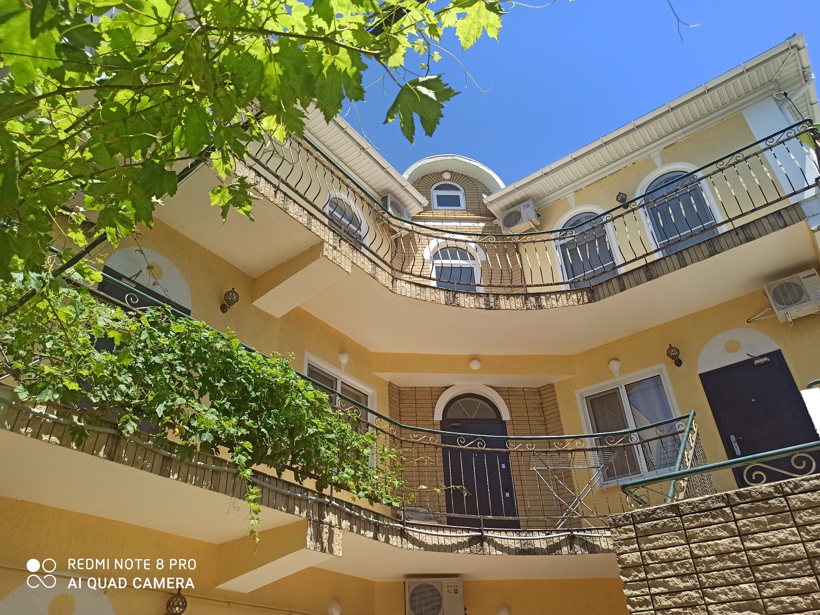 Guest House TURGENEVA 151А - photo 2