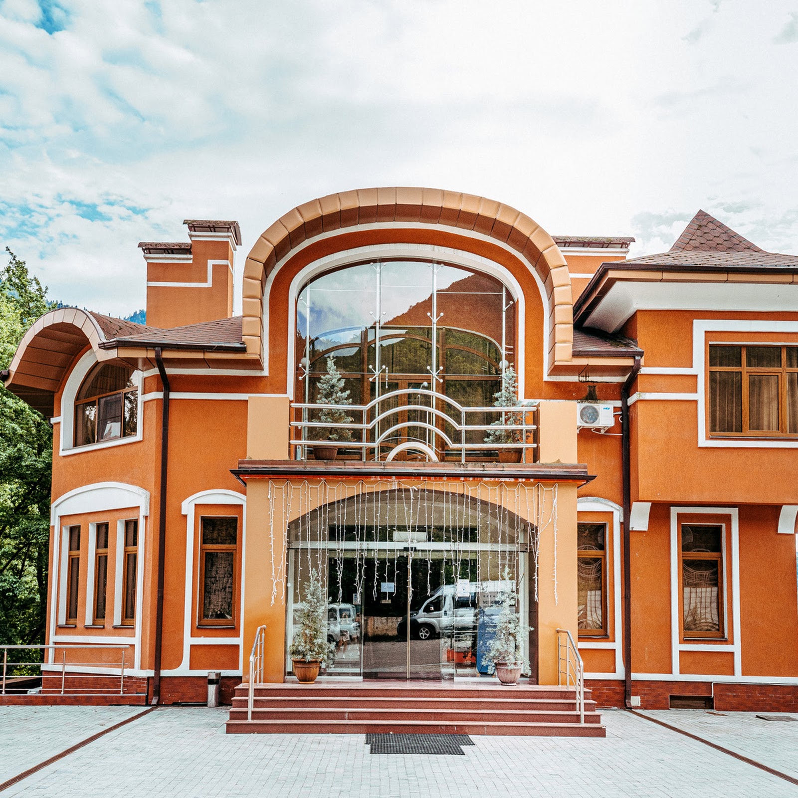 Гостиничный комплекс "Поляна Пик" Double Tree by Hilton - photo 3