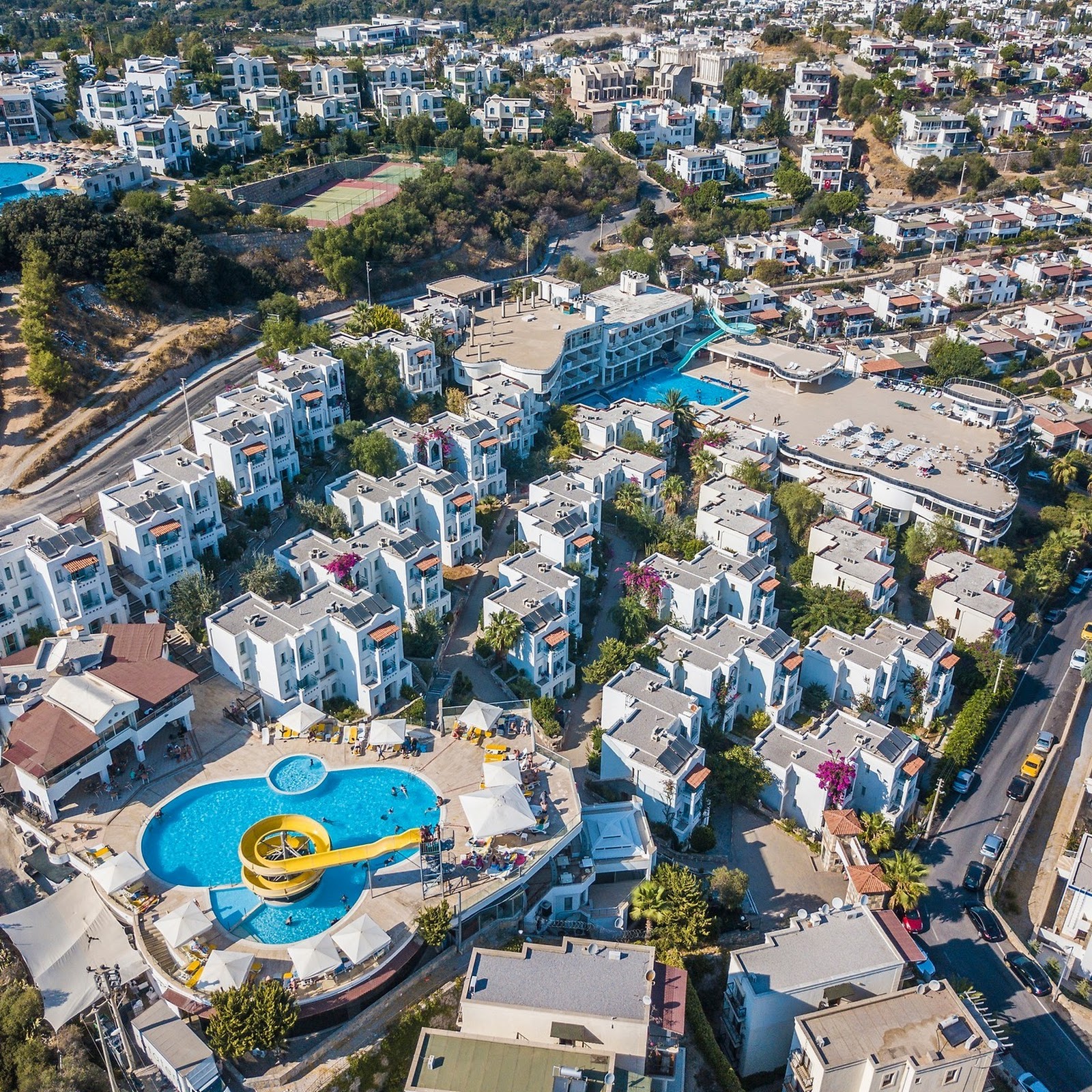 Phoenix Hotel - photo 1