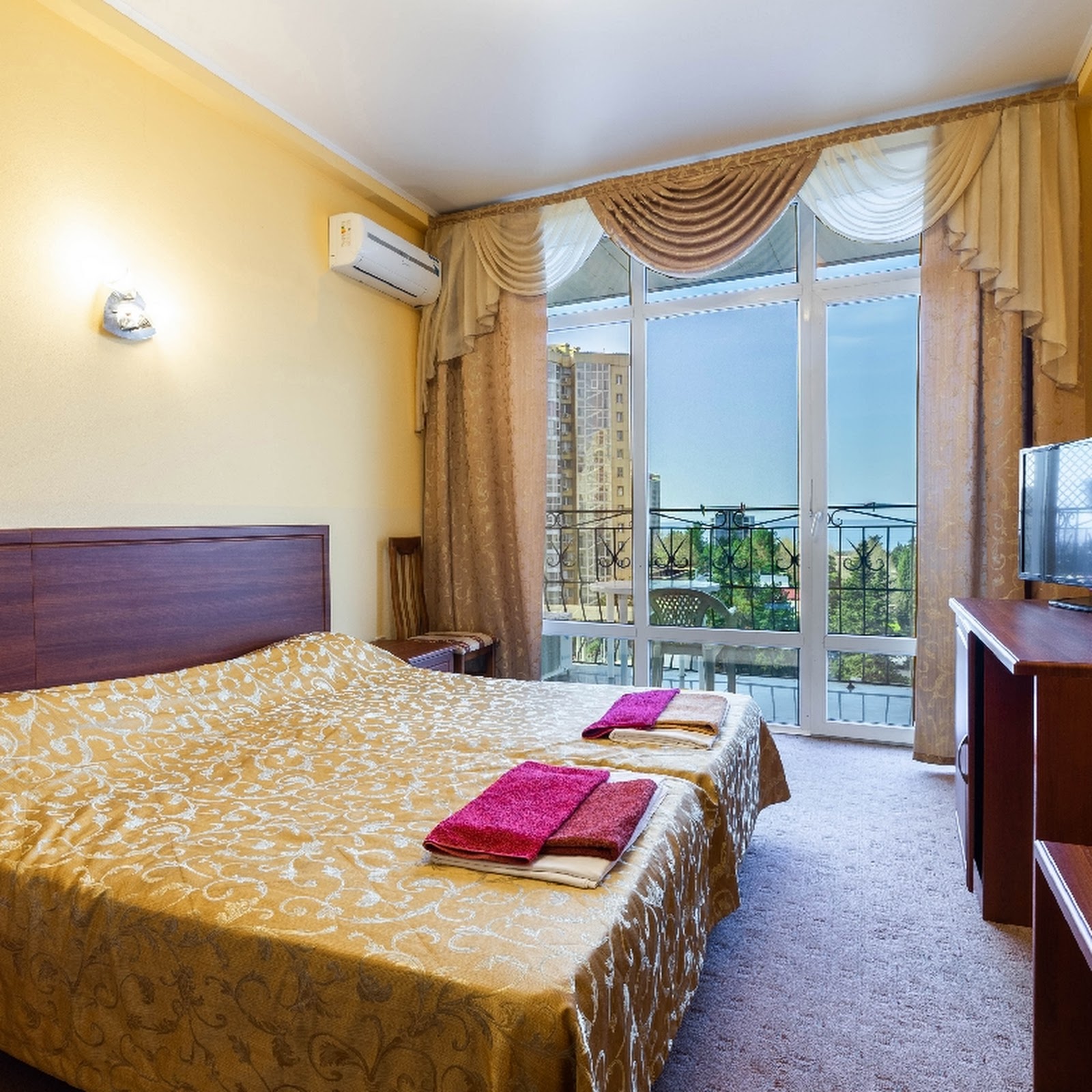 Гостиница "Оазис"