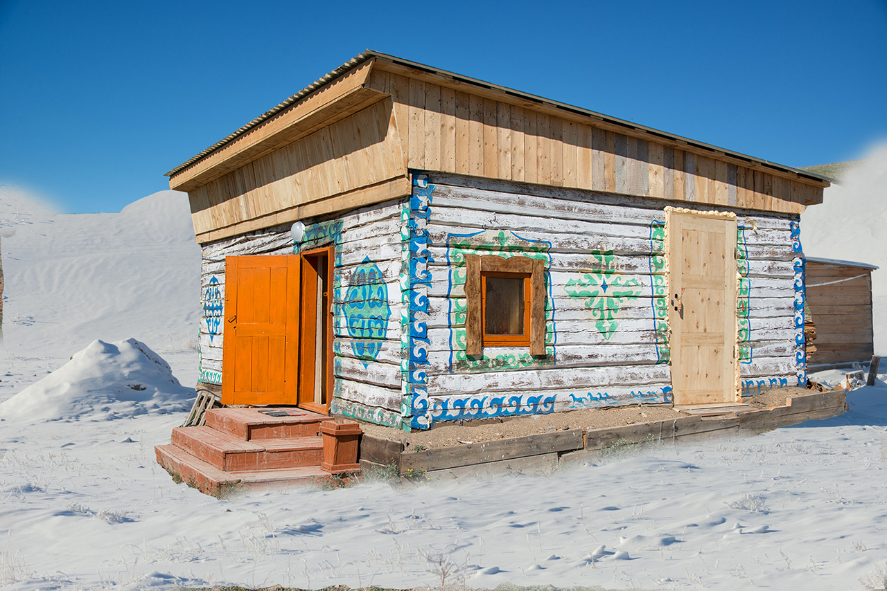 "Тыдтуярык" - юрточный кемпинг в горах Алтая