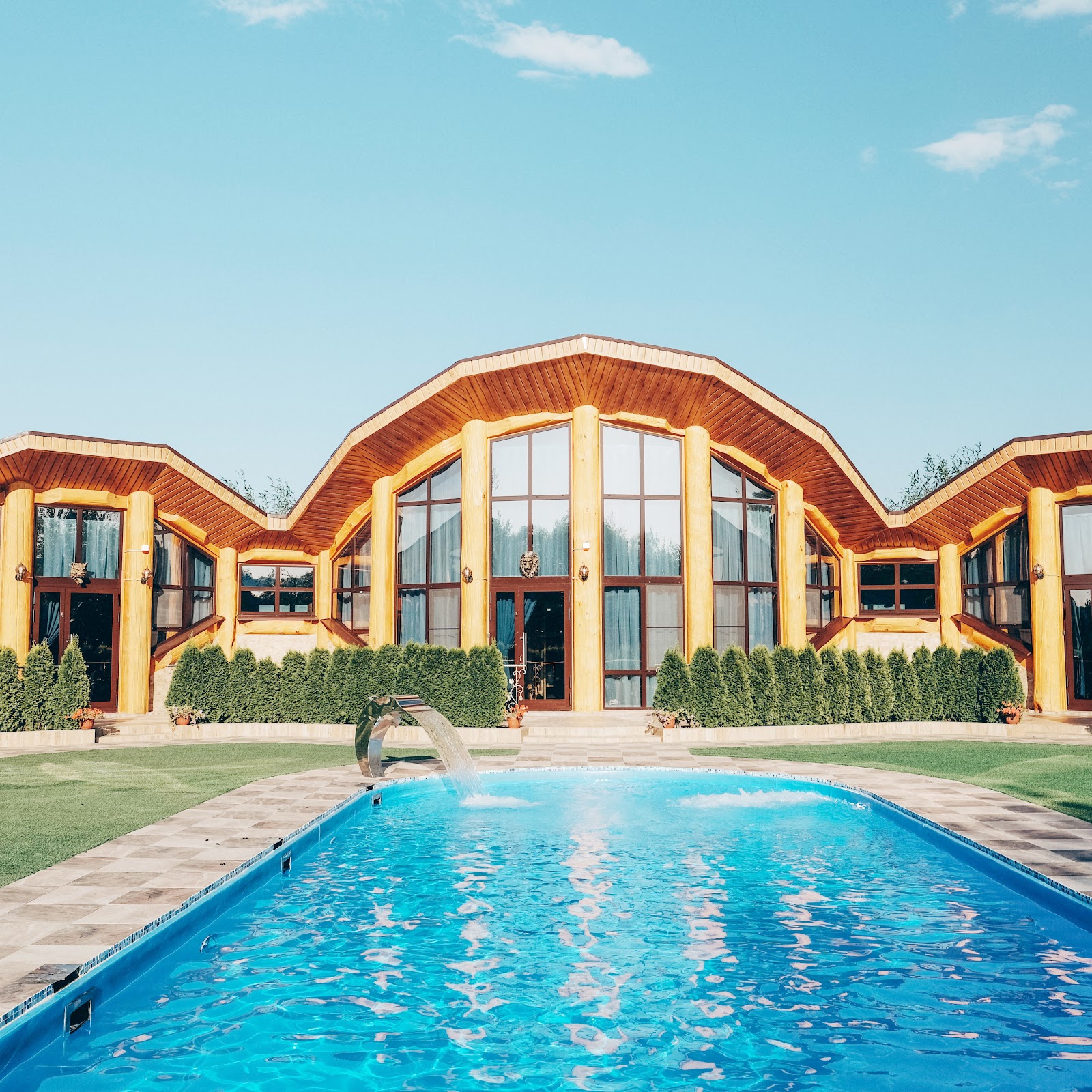 База отдыха "Дом Солнца"