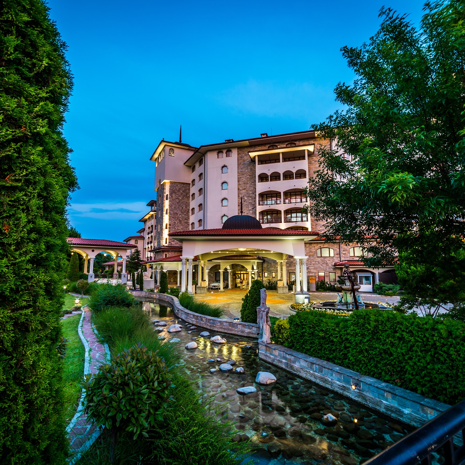 Hotel Zenith - photo 4