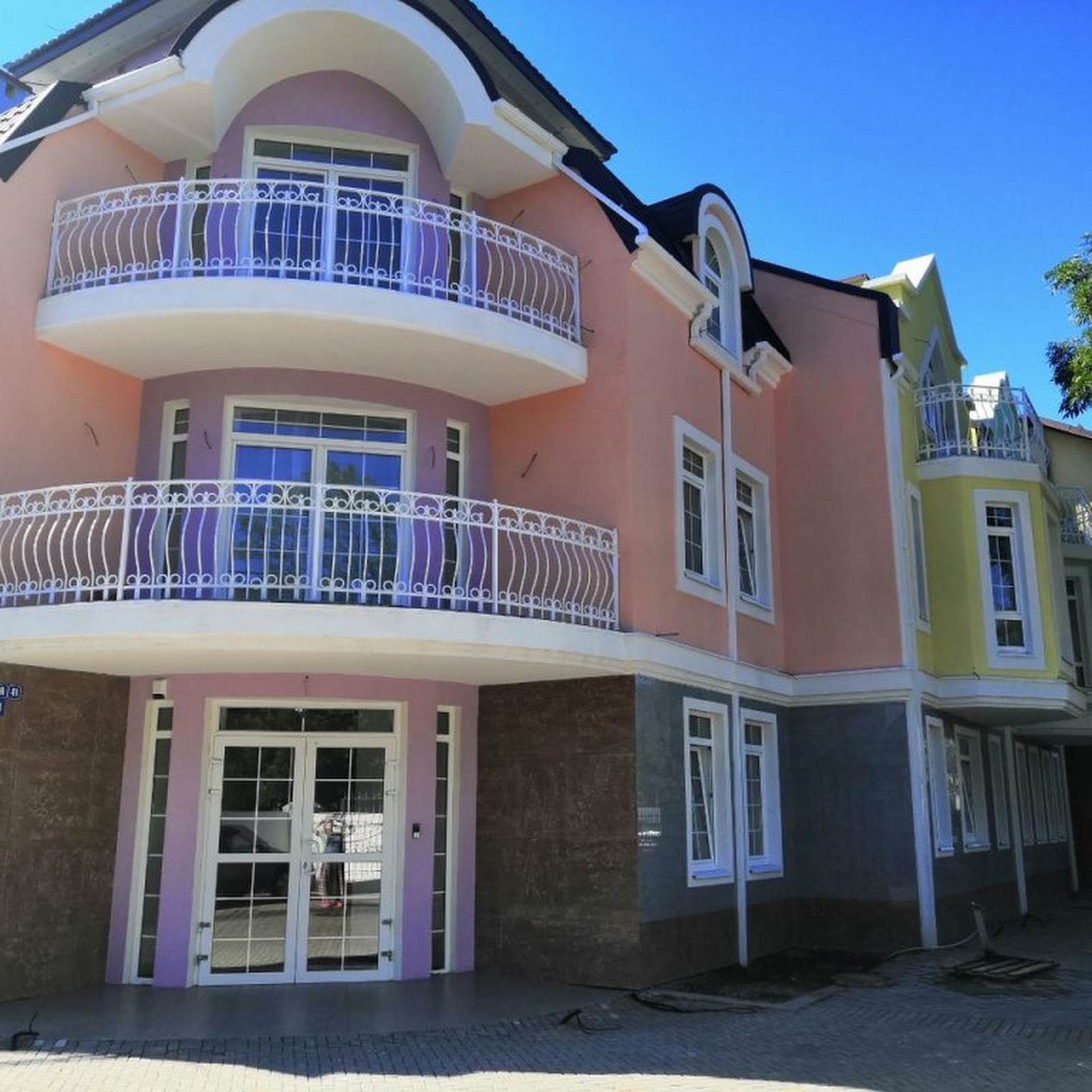 АмстерДОМ, Зеленоградск - photo 1