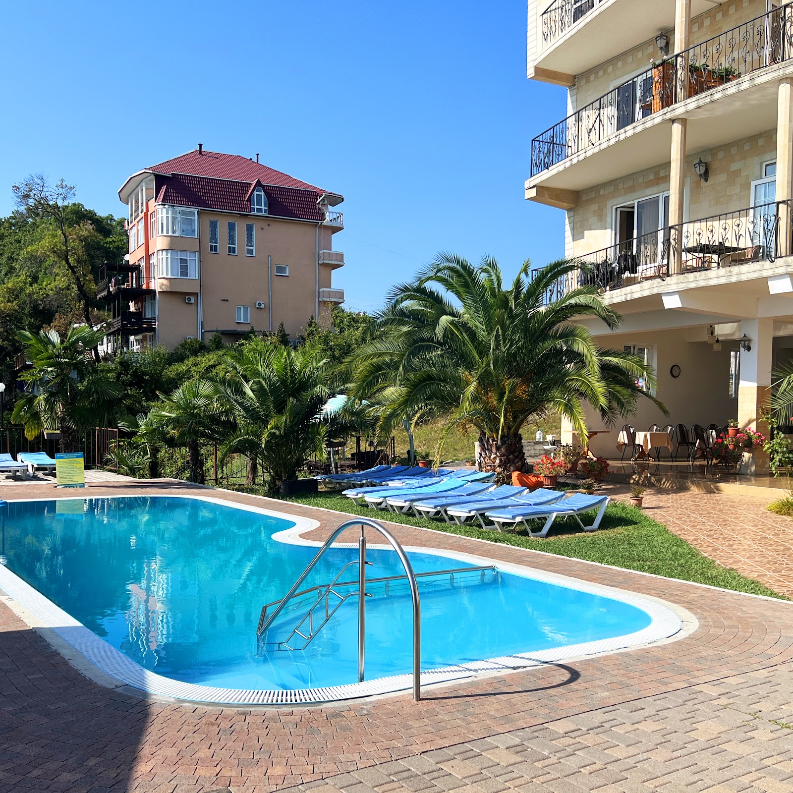 Пансионат "Южная ночь" - photo 4