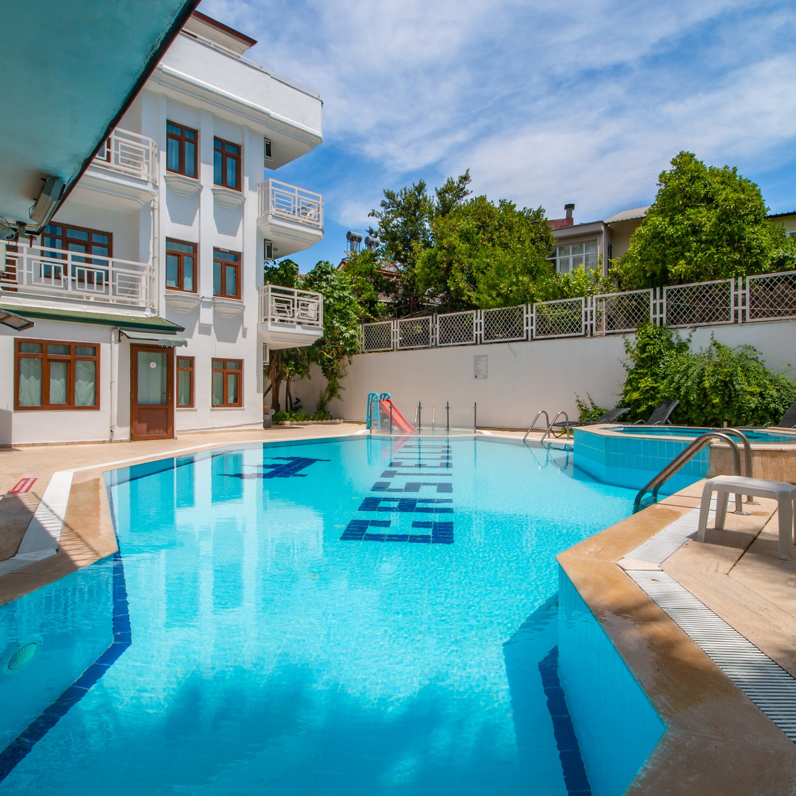 Infinity Hotel - photo 5