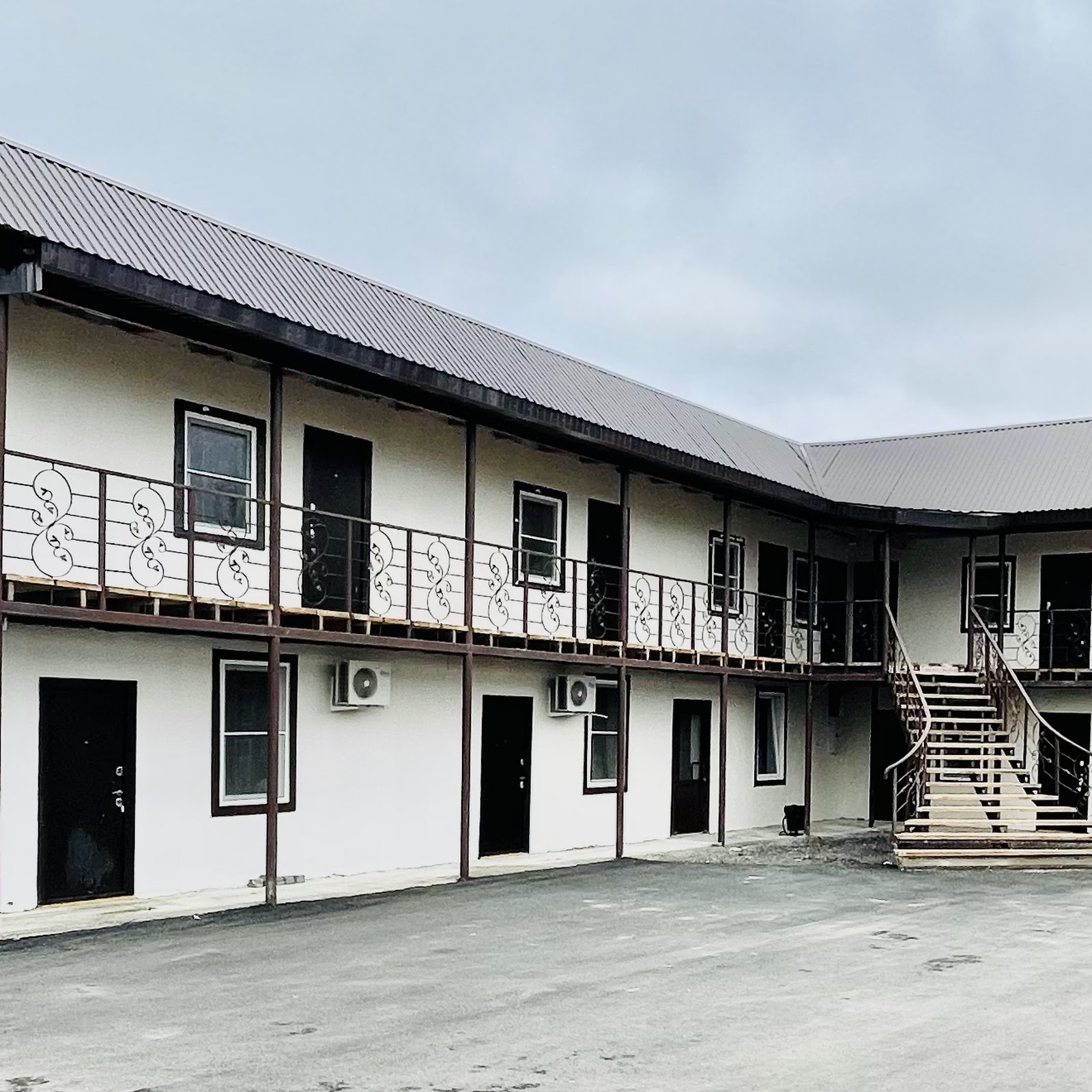 Сатурн, Мотель и Кафе - photo 2