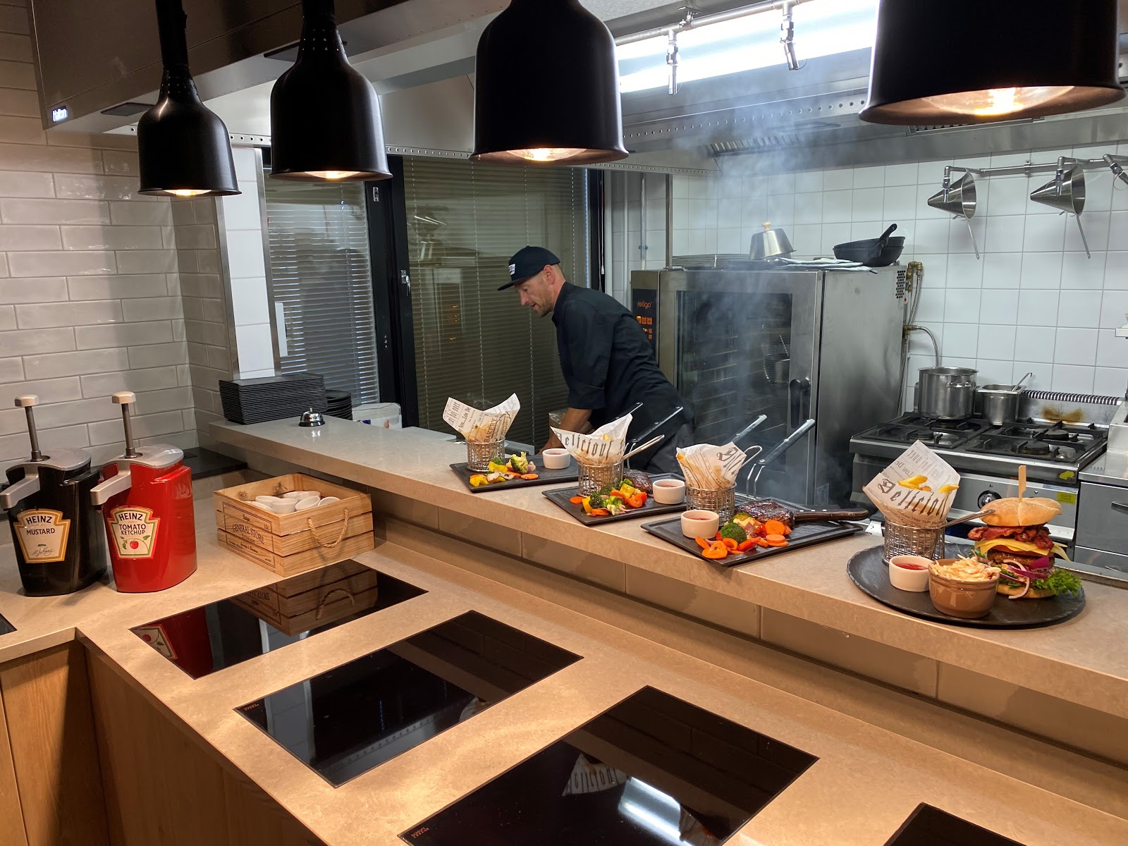 Airport Hotel Skyline - photo 3