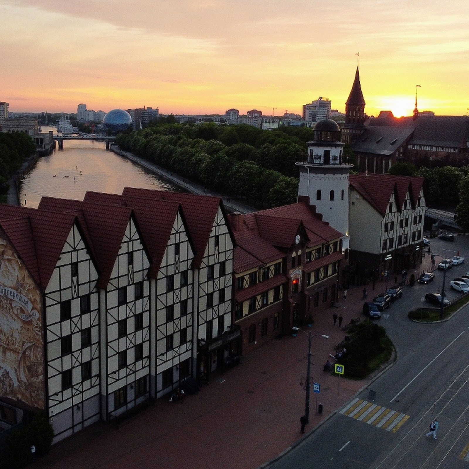 В библиотеке - photo 5