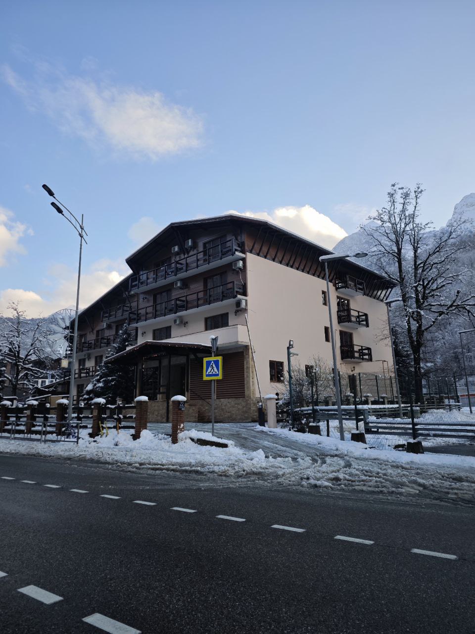 Гала Плаза гостевой комплекс - photo 3