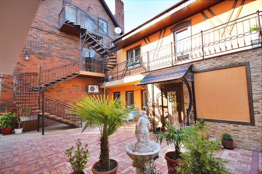 У Ирины - photo 1