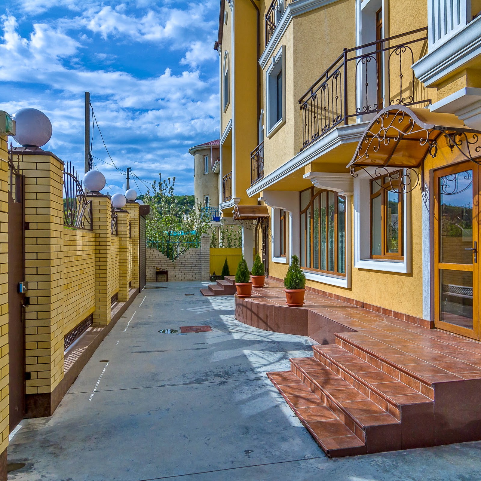 Ласковый берег