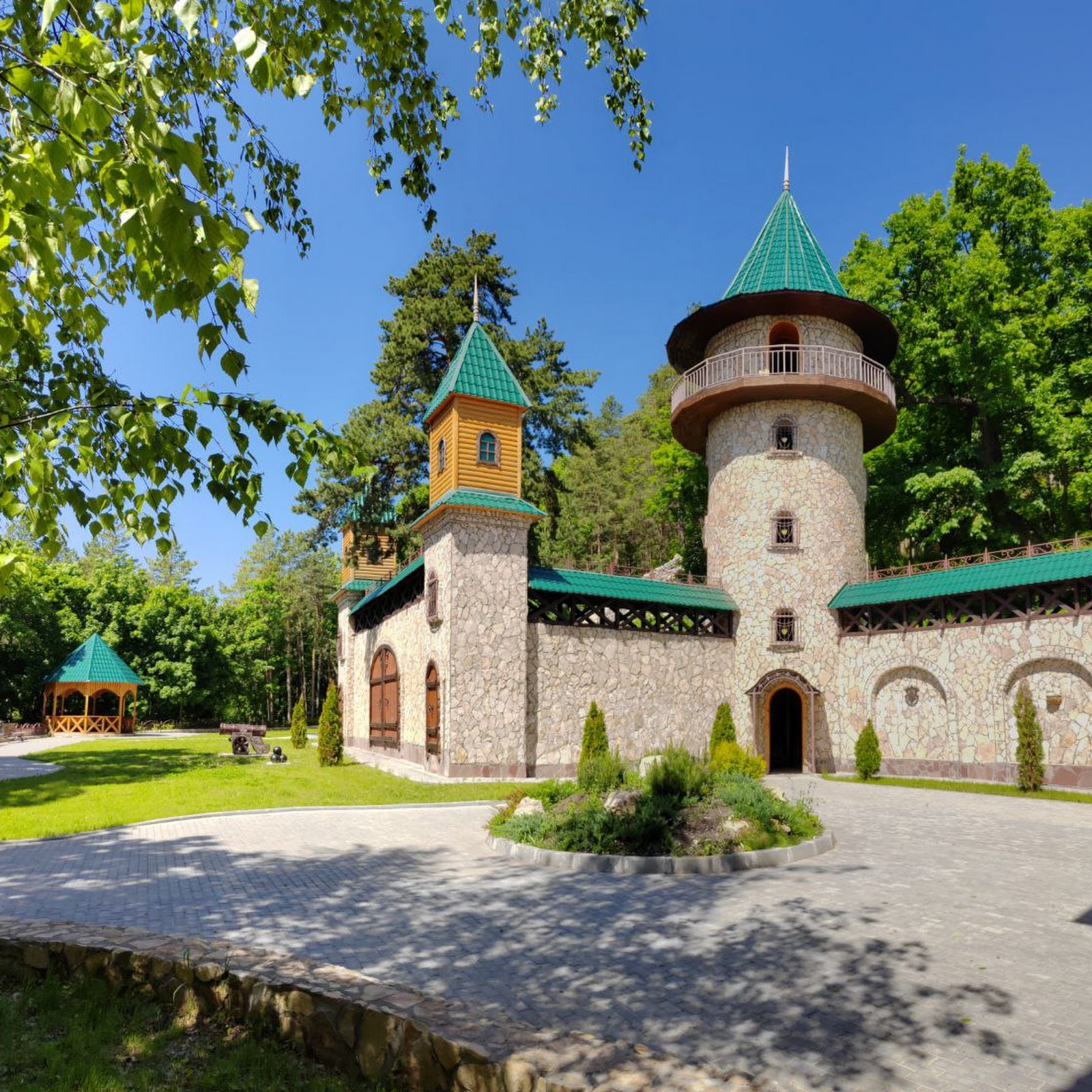 Парк отдыха "Хвалынь" - photo 2