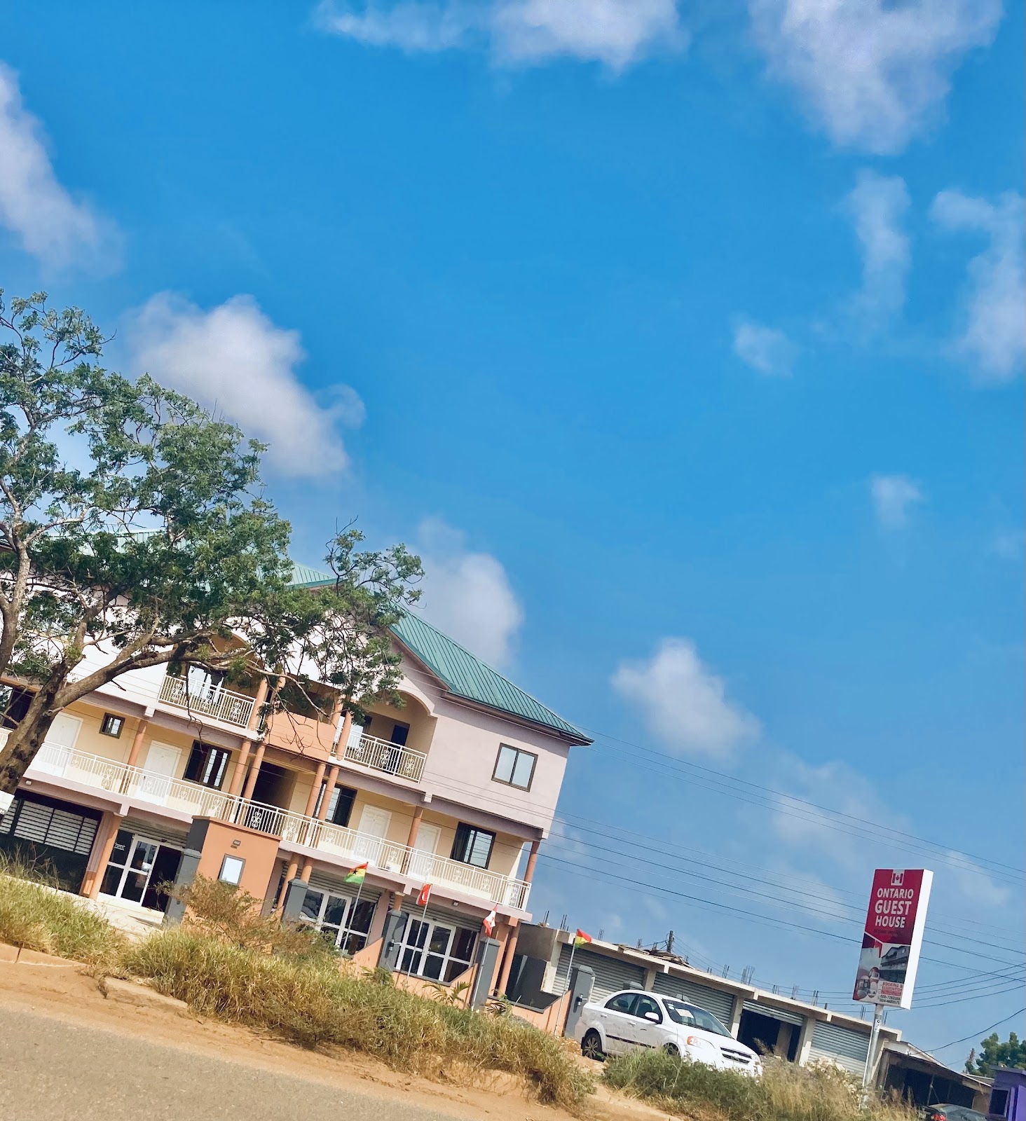 Guest house Ontario - photo 1