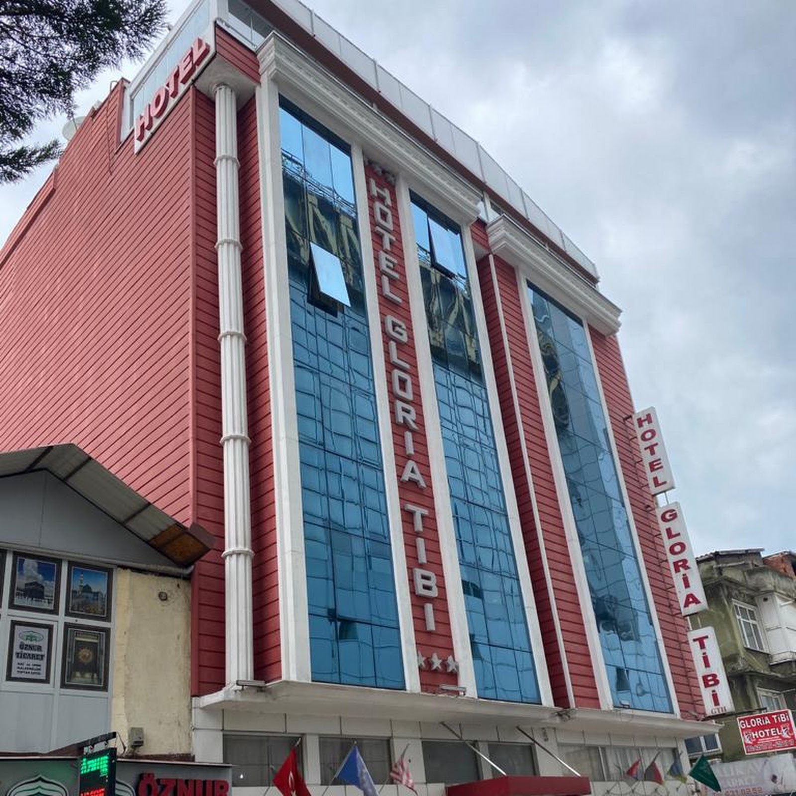 GRAND DELUXE HOTEL - photo 5