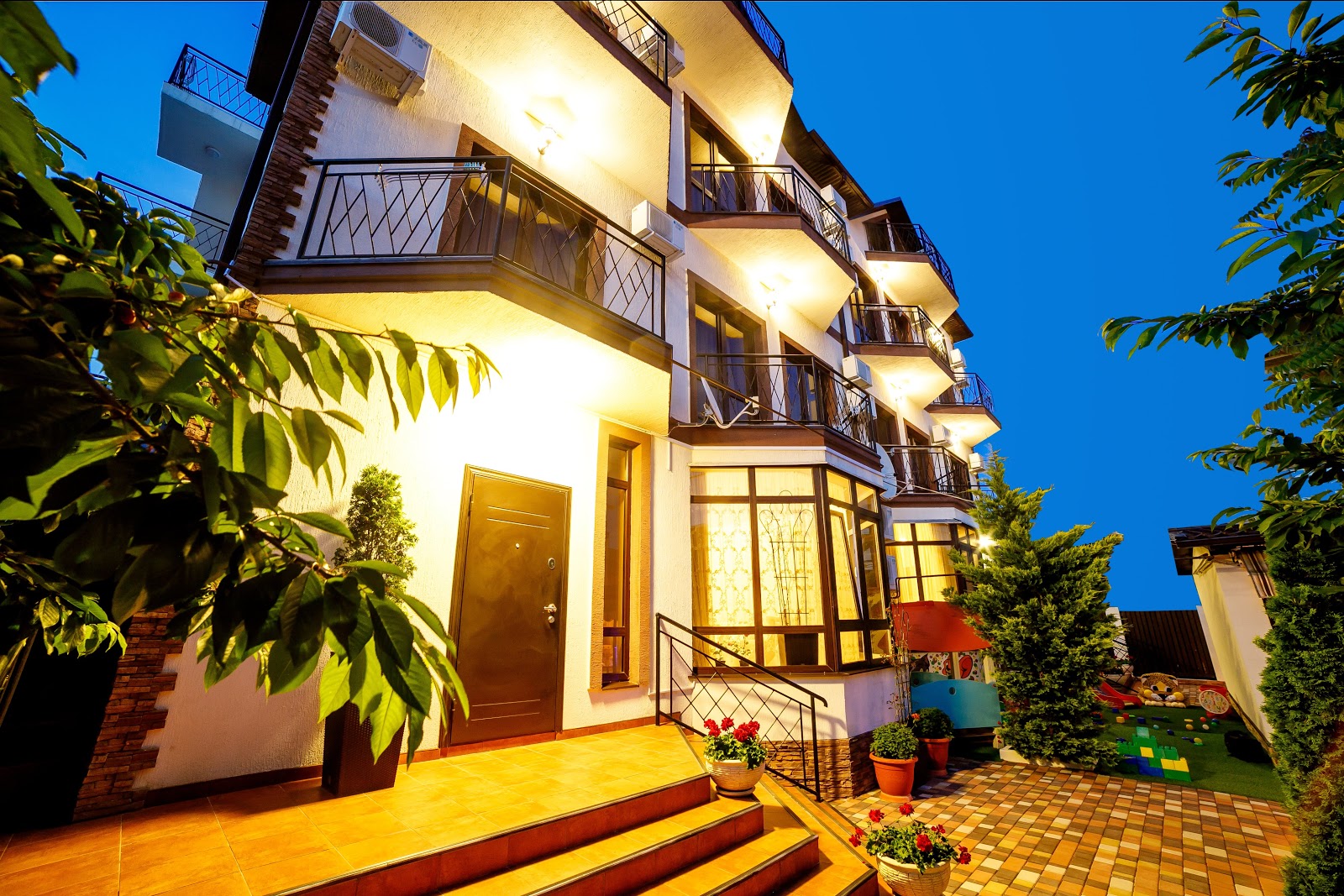 Гостевой дом "Прага" - photo 2