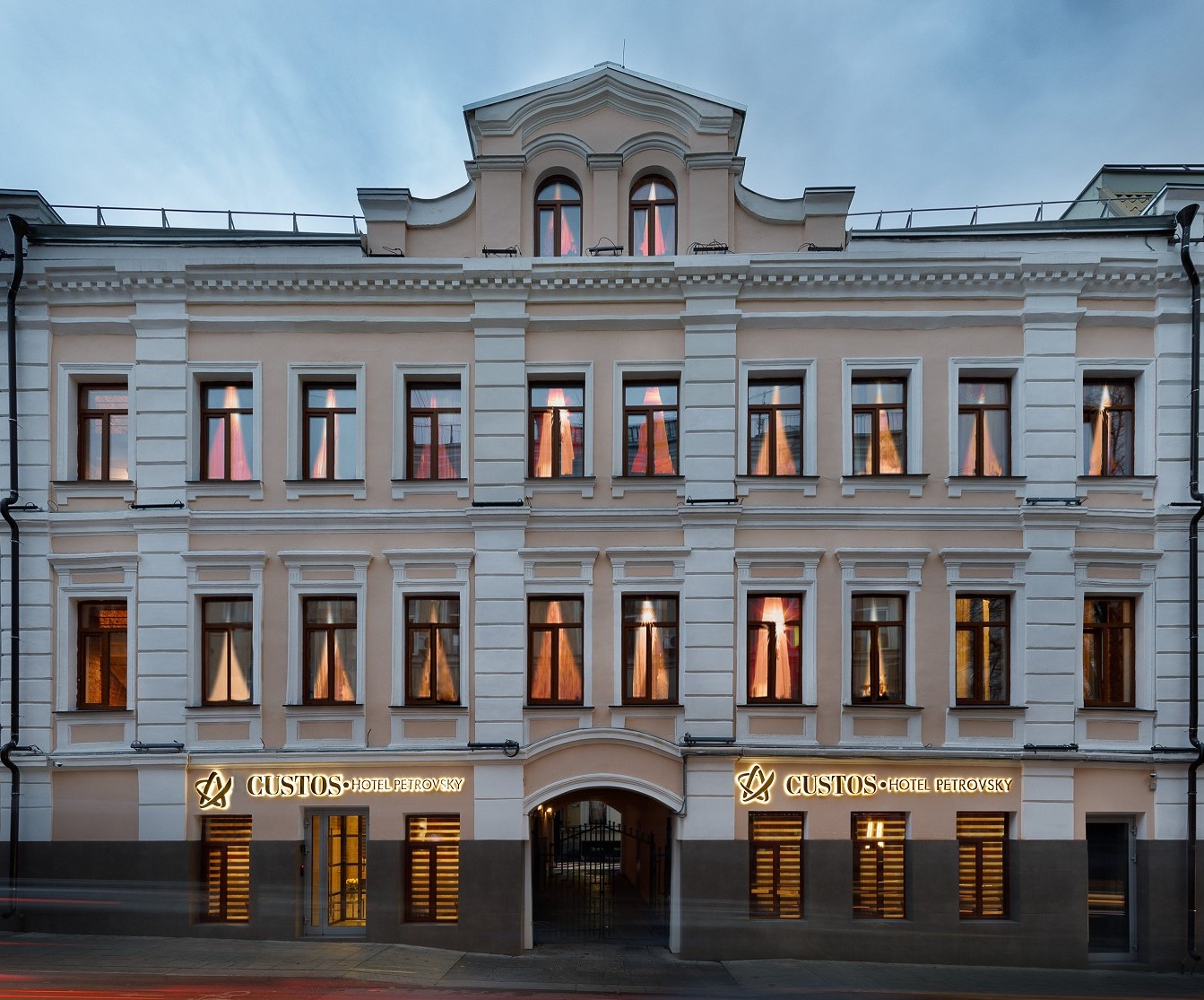 Turris Hotel Petrovsky - photo 2