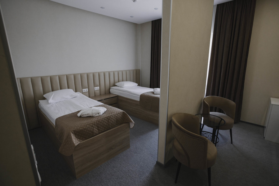 SLEEPERS AVIA - photo 2