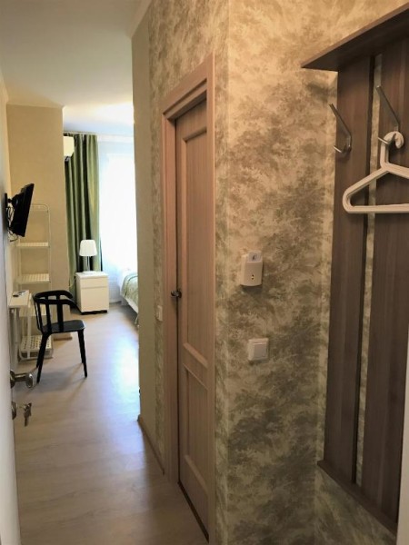 Hotel Crocus Star - photo 2