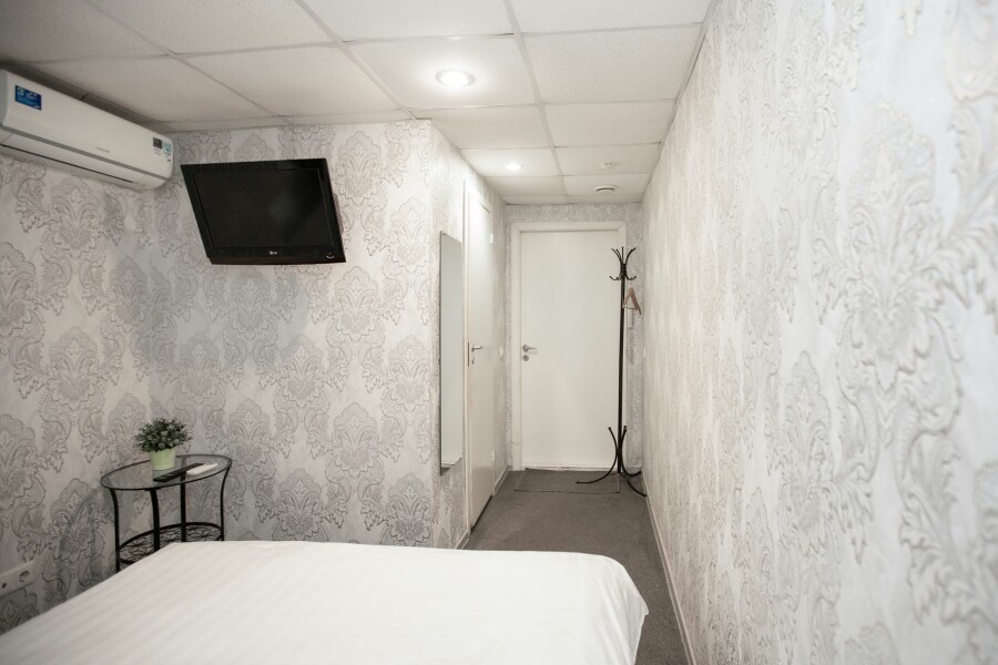 Лайт на Бебеля, Отель ЕКБ - photo 3