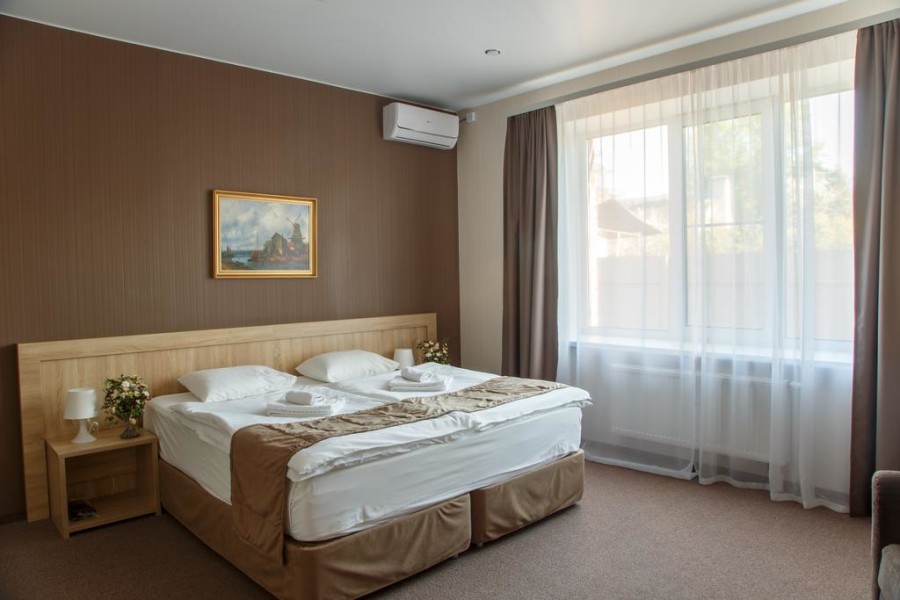 отель "Чехов" - photo 1