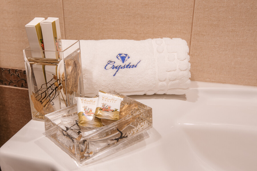 Ресторанно-гостиничный комплекс "CRYSTAL" - photo 2