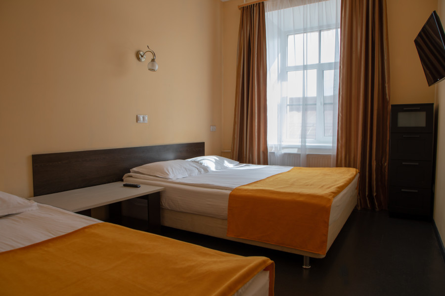 Отель Yellow - photo 1