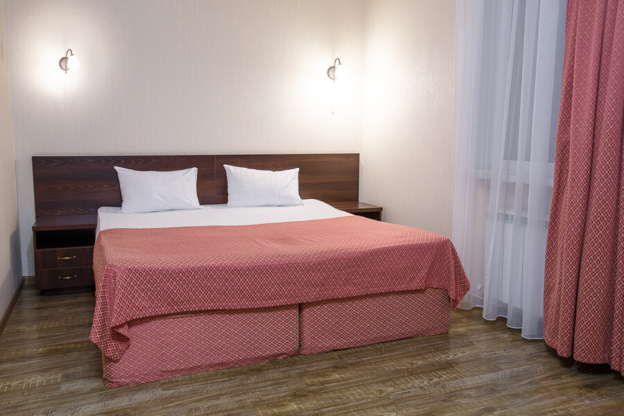 Ресторанно-гостиничный комплекс "CRYSTAL" - photo 3