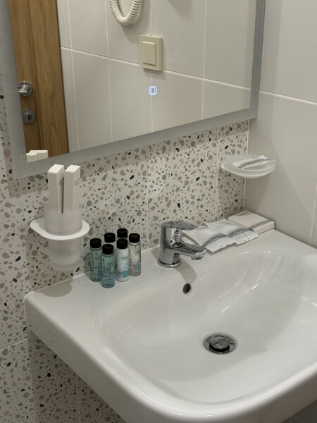 Mirum Hotel - photo 3