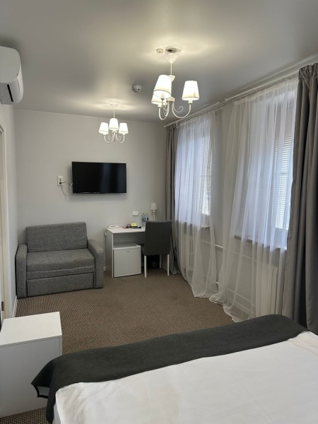 Hotel Circus - photo 3