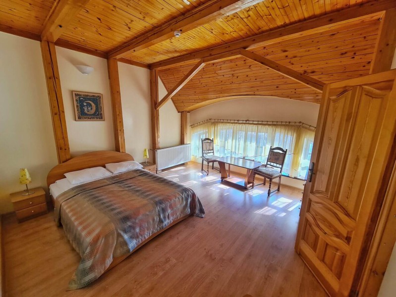 АЛЬБЕРТИНА, аренда жилых помещений - photo 3