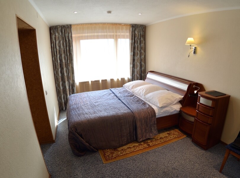 Новокузнецкая - photo 1