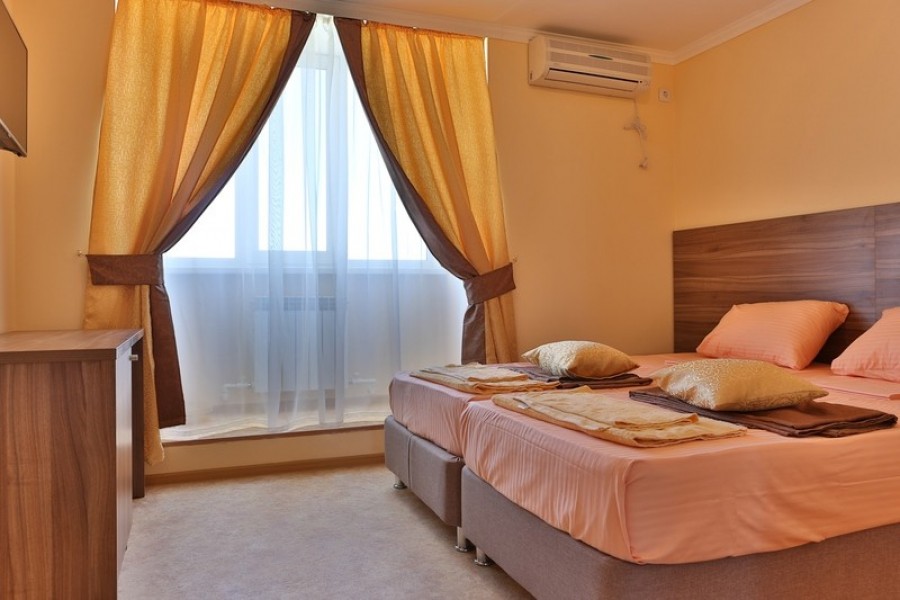 Отель "Лиманский"