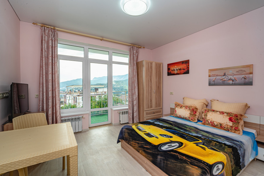 Дворик У Причала