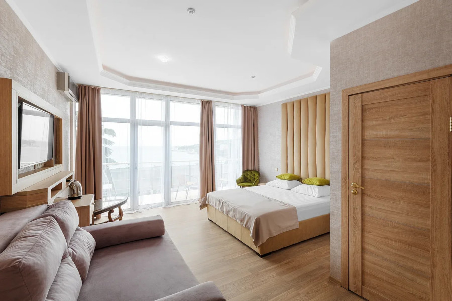 GURZUF SUNRISE HOTEL - photo 2