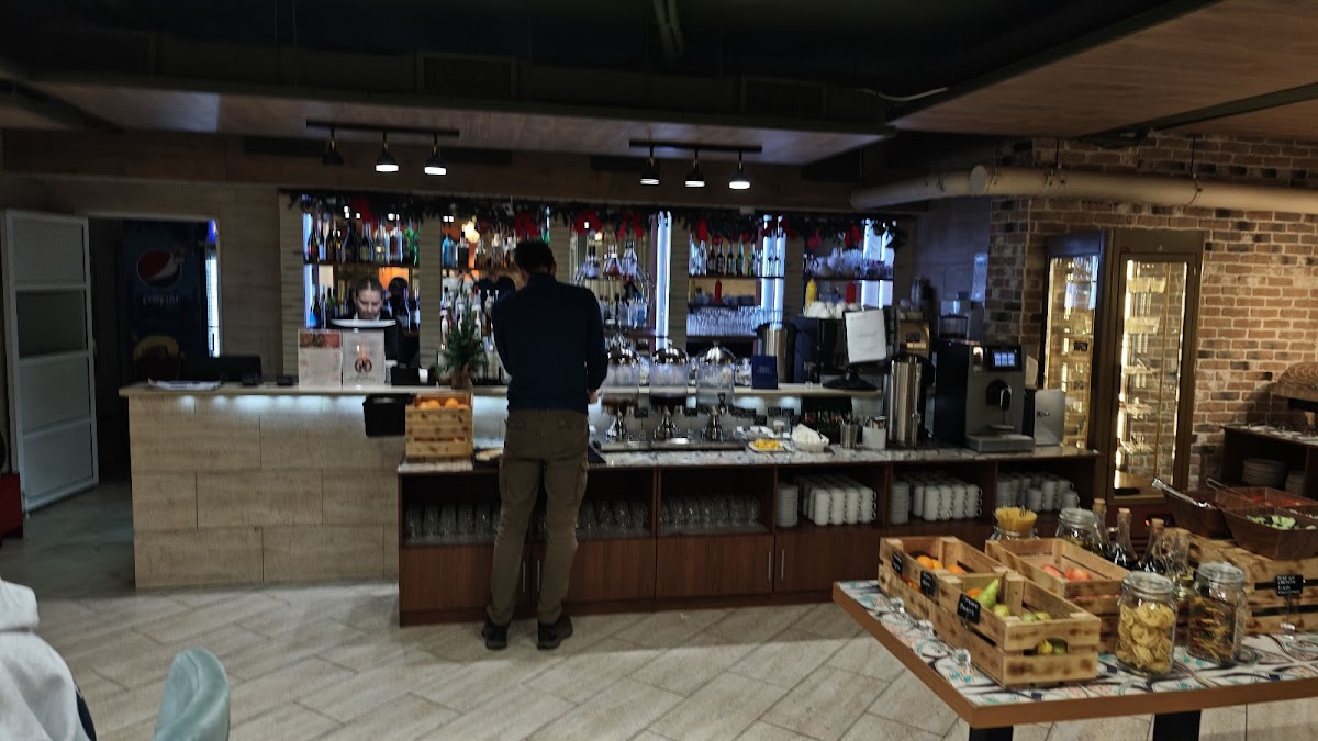 Фото к отзыву Mikhail Zvezdin #1