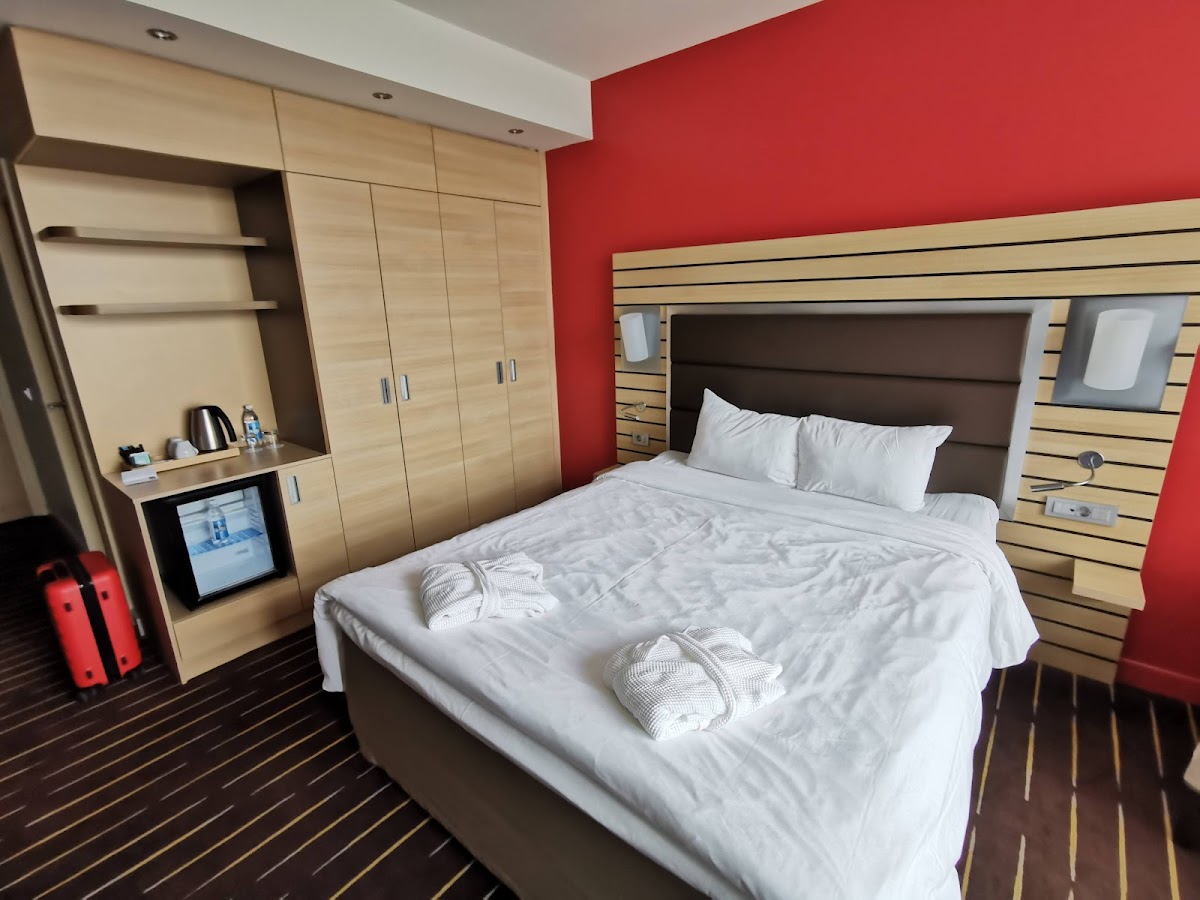 Фото к отзыву Юрик Шахвердян #4