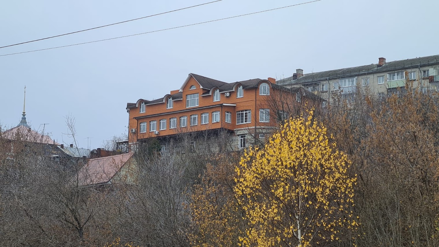 Гостевой Дом "Над Рекой"