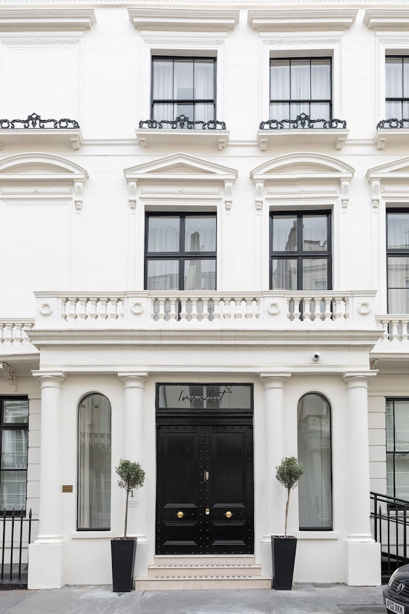 Garden Hotel - photo 3